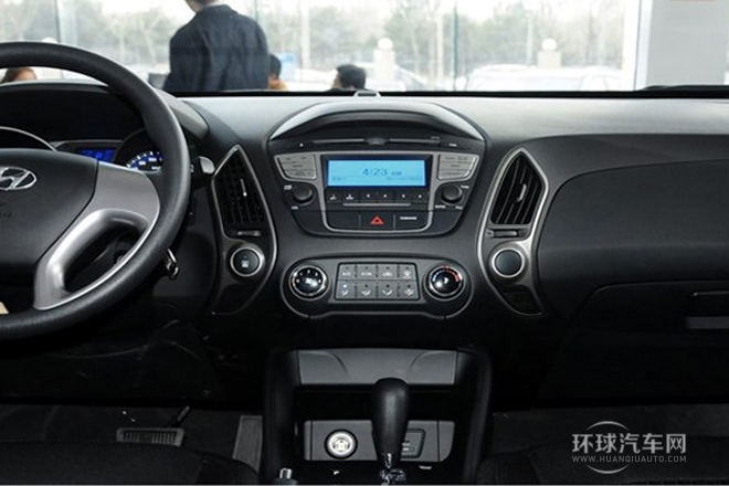 2013款 2.0L 自動(dòng)四驅(qū)舒適型GL 國(guó)V