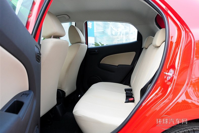 2012款 兩廂炫動 1.3L 自動標準版