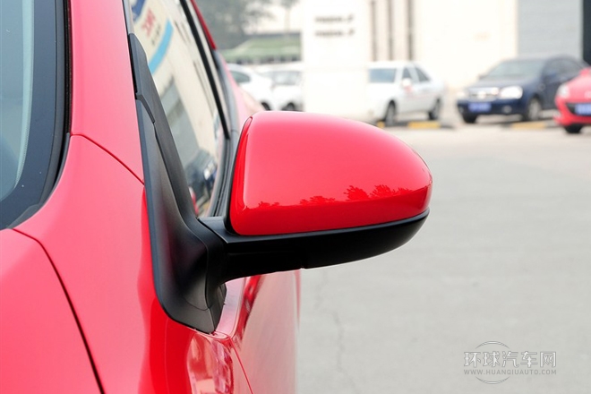 2012款 兩廂炫動 1.3L 自動標準版