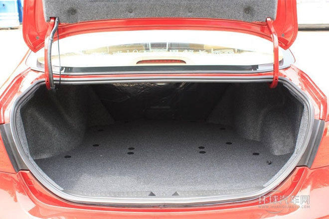 2013款 1.5TI 手動(dòng)豪華型