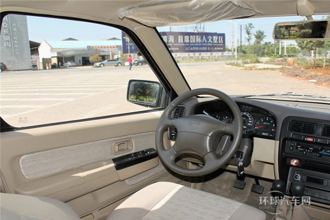 2013款 3.0T柴油四驅標準型ZD30D13-4N2