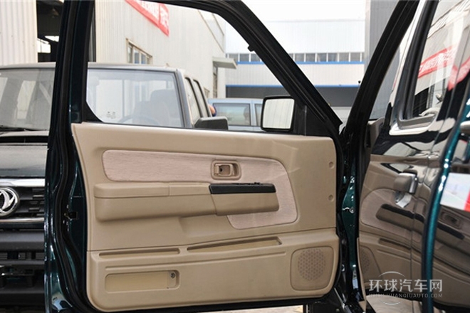 2013款 3.0T柴油兩驅豪華型ZD30D13-4N2