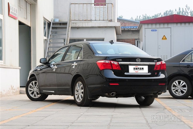 2013款 1.5TI 手動(dòng)尊貴型