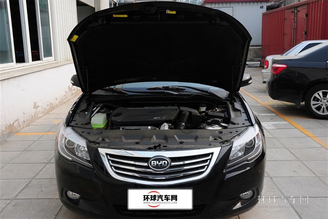 2013款 1.5TI 手動尊貴型