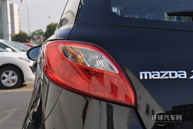 2012款 兩廂炫動 1.5L 手動超值版