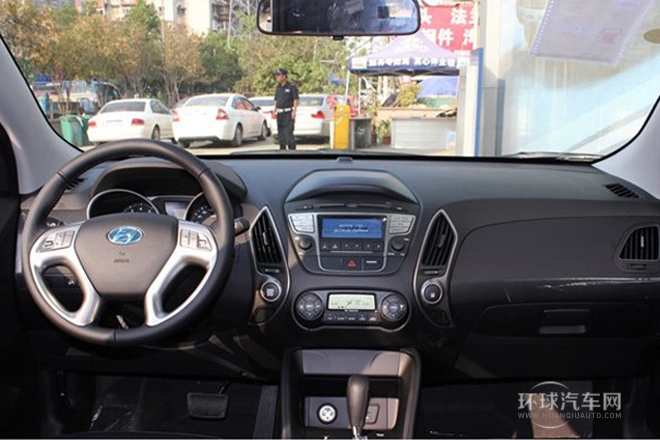 2013款 2.0L 自動(dòng)兩驅(qū)智能型GLS 國(guó)V