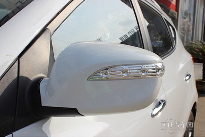 2013款 2.0L 自動(dòng)兩驅(qū)智能型GLS 國(guó)V