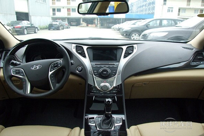 2011款 3.0L 旗艦型