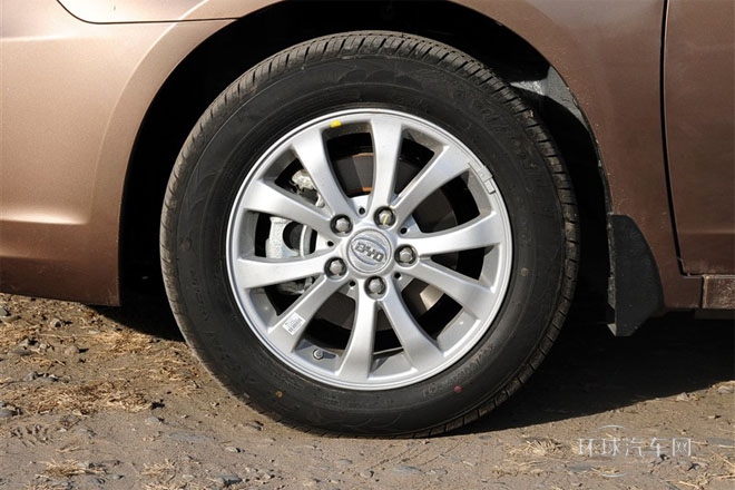 2013款 1.5TID 自動尊貴型