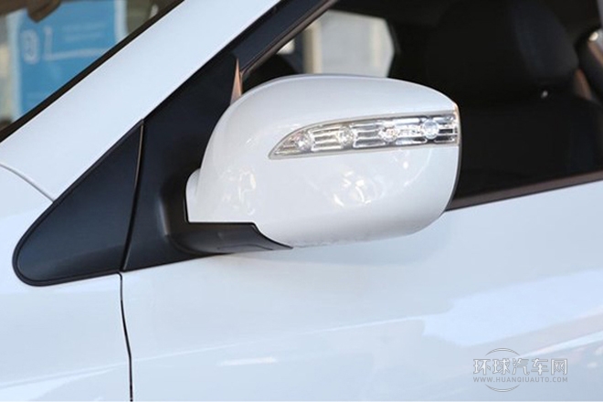 2013款 2.0L 自動(dòng)兩驅(qū)領(lǐng)先型GLX 國(guó)IV