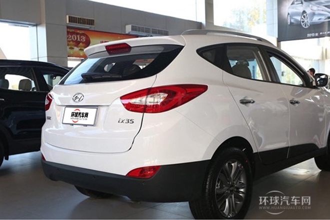 2013款 2.0L 自動(dòng)兩驅(qū)領(lǐng)先型GLX 國(guó)IV