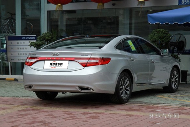 2011款 2.4L 旗艦型