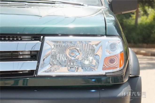 2013款 2.5T柴油四驅豪華型ZD25TCI