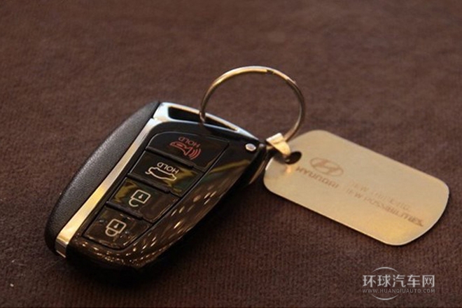 2011款 2.4L 尊貴型