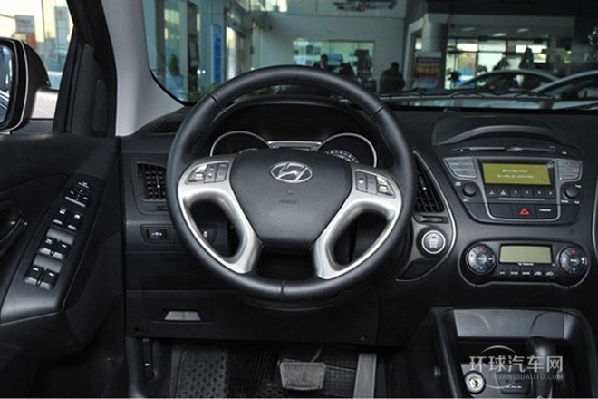 2013款 2.4L 自動(dòng)四驅(qū)智能型GLS 國(guó)IV