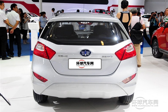 2014款 1.3L 手動運動尊貴型