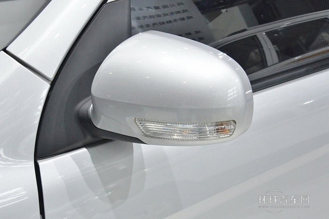 2014款 1.3L 手動運動尊貴型