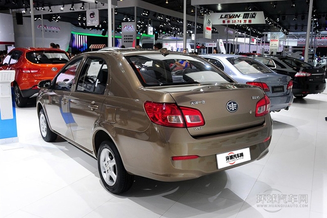 2014款 1.5L 手動精英型