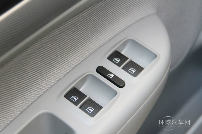 2014款 1.6L 手動(dòng)逸致版