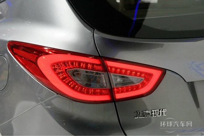 2013款 2.4L 自動四驅領先型GLX 國IV