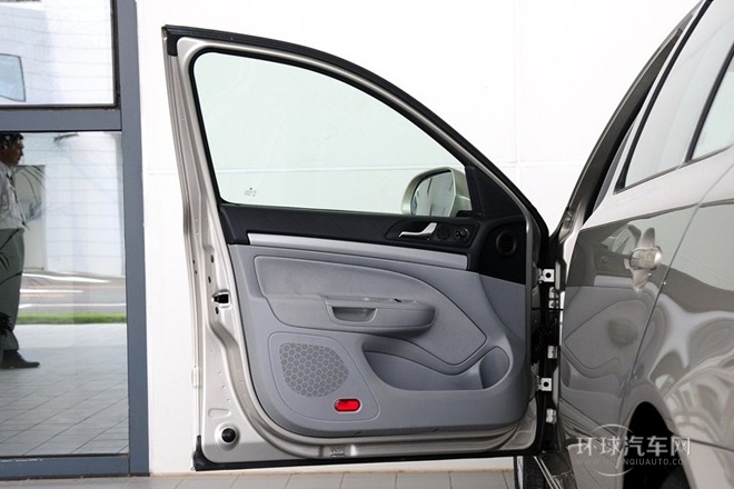 2014款 1.6L 手動逸杰版