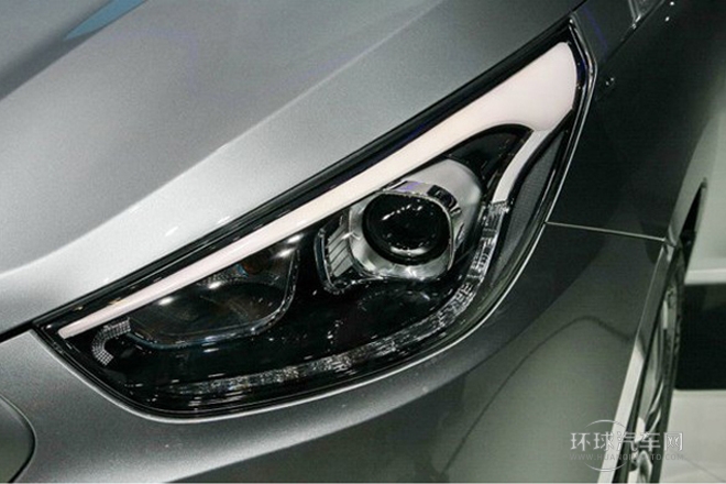 2013款 2.4L 自動(dòng)四驅(qū)領(lǐng)先型GLX 國IV