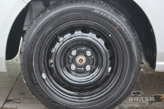 2012款 三廂炫動 1.3L 手動標準版