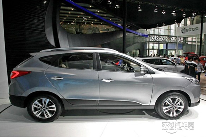 2013款 2.4L 自動四驅領先型GLX 國IV