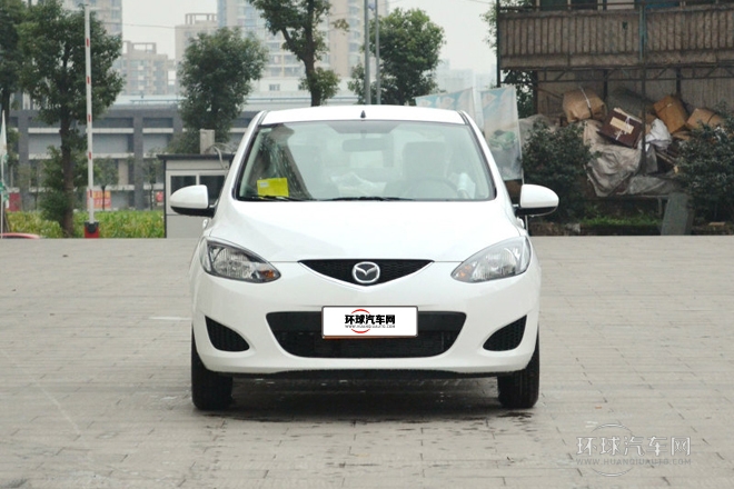 2012款 三廂炫動 1.3L 手動標準版