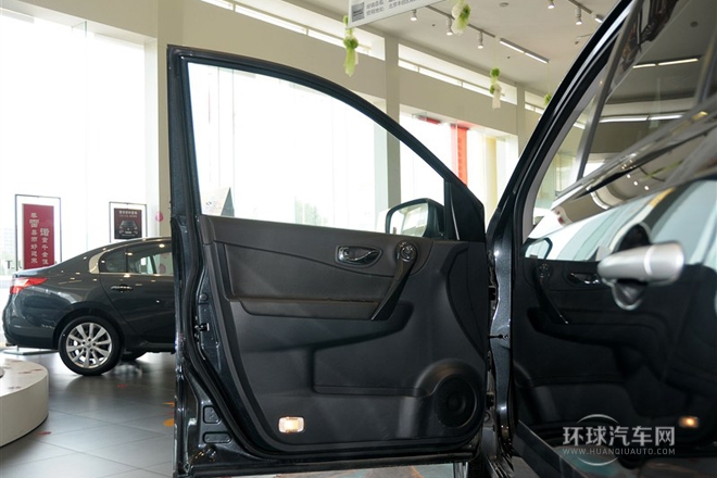 2014款 2.0L 兩驅(qū)舒適版