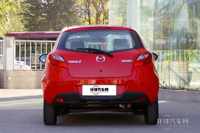 2012款 三廂炫動 1.3L 自動標準版