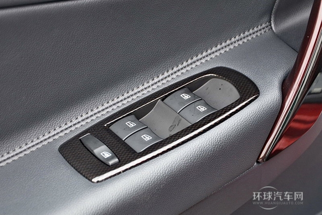 2014款 2.5L 兩驅Sportway版