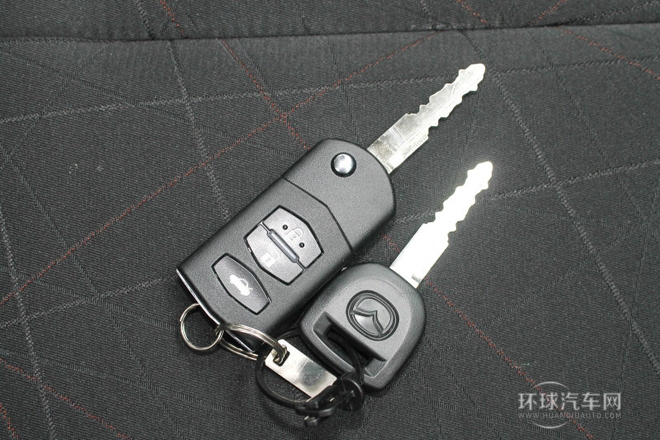 2012款 三廂炫動 1.5L 手動時尚版