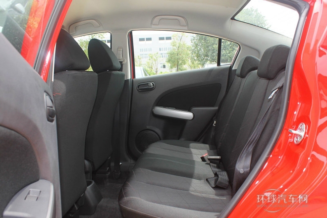 2012款 三廂炫動 1.5L 手動時尚版