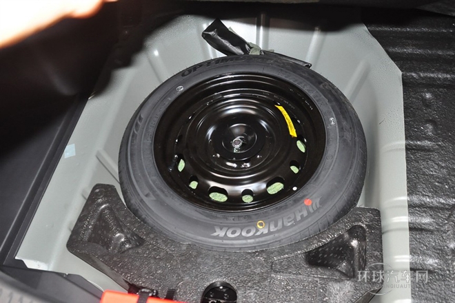 2012款 三廂炫動(dòng) 1.5L 自動(dòng)豪華版