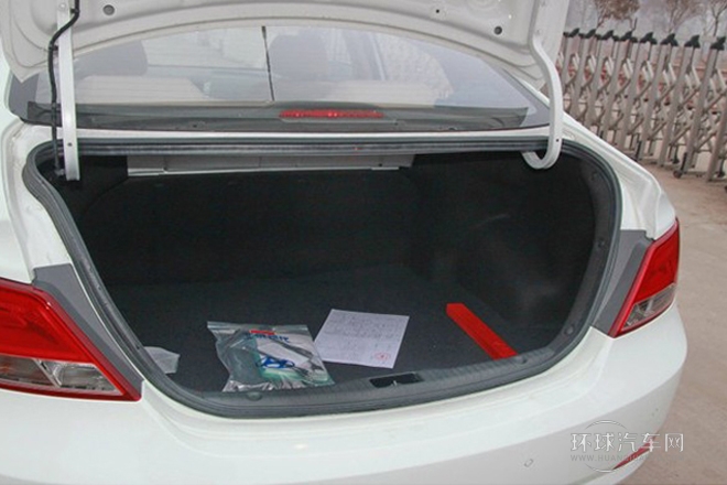 2014款 三廂 1.4L 自動(dòng)智能型GLS