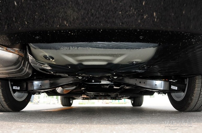 2014款 1.6L 手動逸俊版