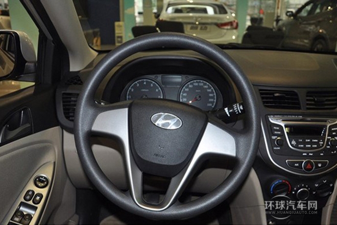 2014款 三廂 1.4L 自動頂級型TOP