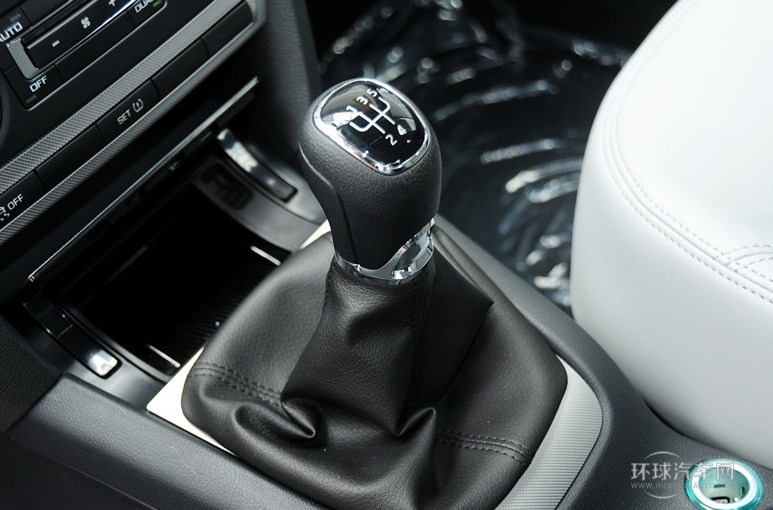 2014款 1.6L 手動(dòng)逸俊版