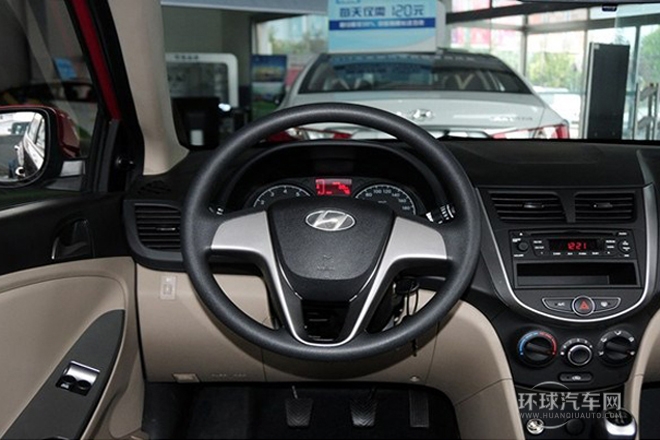 2014款 三廂 1.6L 自動頂級型TOP