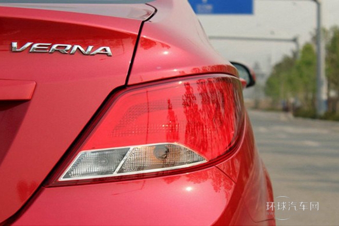 2014款 三廂 1.6L 自動頂級型TOP