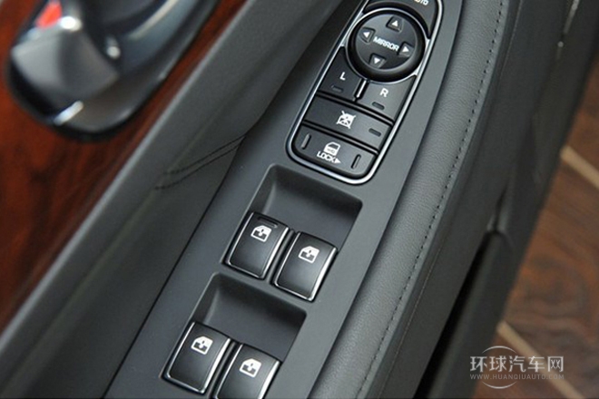 2014款 3.8 GDi 加長尊享版