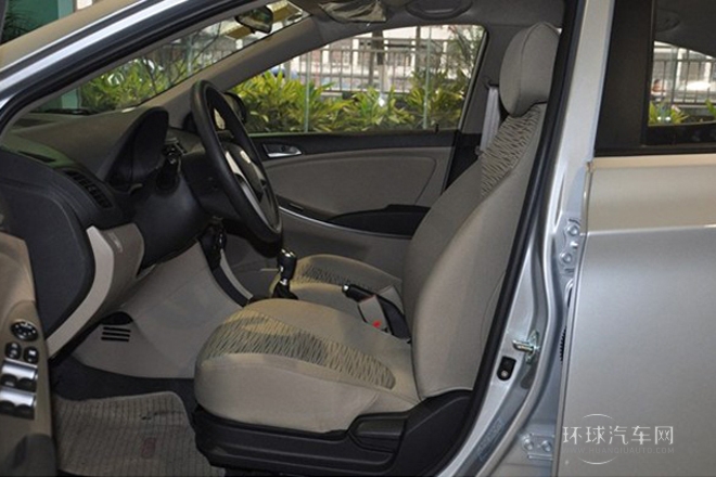 2014款 三廂 1.6L 自動(dòng)領(lǐng)先型GLX