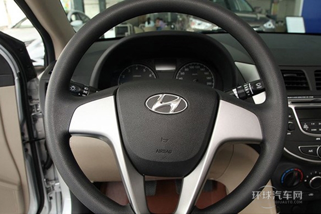 2014款 三廂 1.6L 自動領先型GLX