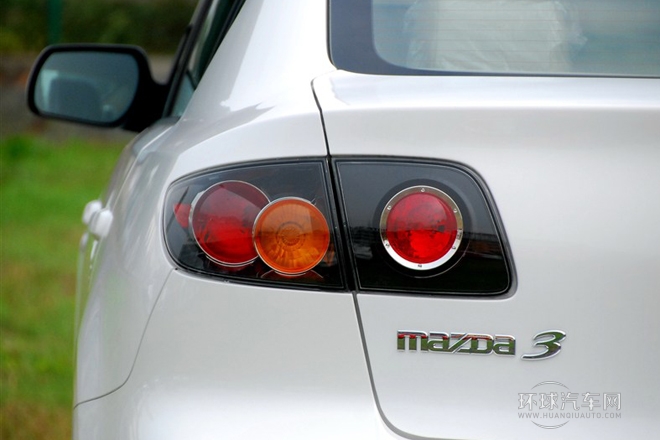 2012款 1.6L 手動經(jīng)典特惠型