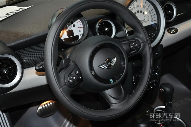 2011款 1.6T COOPER  Fun