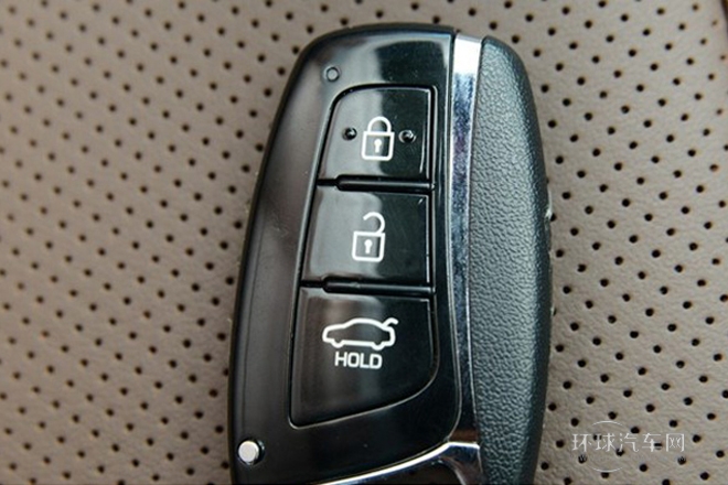 2014款 5.0 GDi 加長尊享版