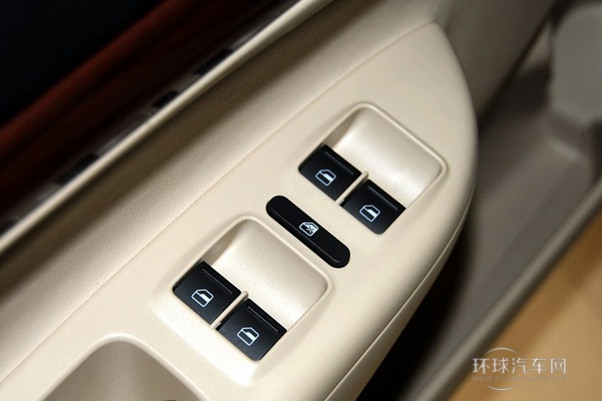 2014款 1.4TSI 手動(dòng)逸俊版