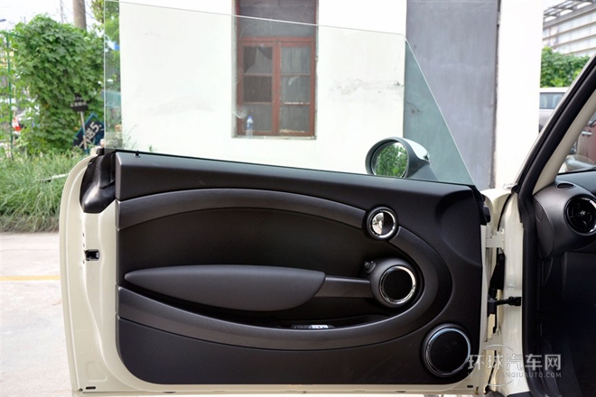 2013款 1.6L ONE 限量第三款