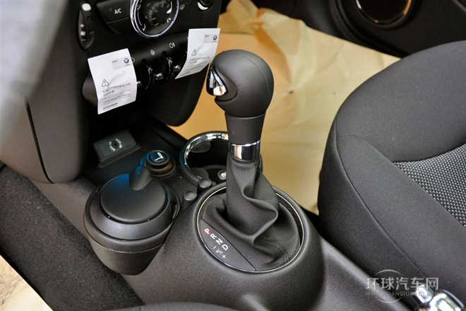 2013款 1.6L ONE 限量第三款